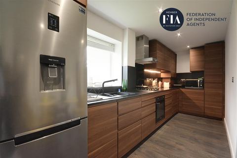 34 Aplin Way, Isleworth, TW7 4RJ