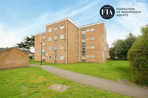 34 Aplin Way, Isleworth, TW7 4RJ