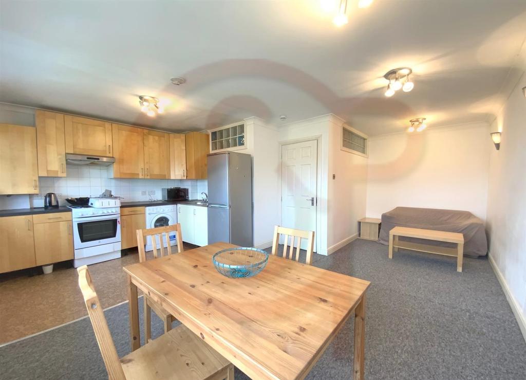 Noel Road, West Acton, W3 1 bed flat £1,180 pcm (£272 pw)