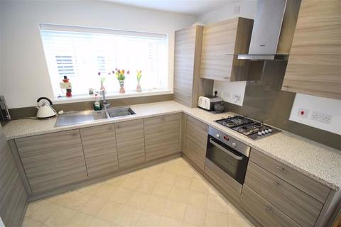 2 Chandler Close, Manchester, M22 5GU