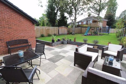 2 Chandler Close, Manchester, M22 5GU