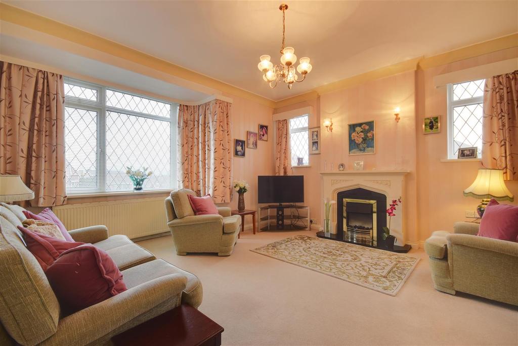 Glenesk Road, Tunstall, Sunderland 4 bed semidetached house £225,000