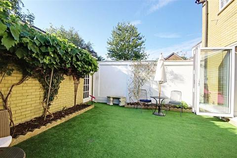 2a Station Road, Welham Green, Hatfield, AL9 7PJ