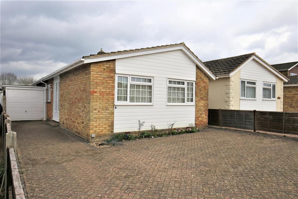 Cobtree Road, Coxheath, Maidstone 3 bed bungalow £350,000