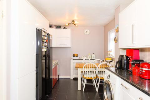 58 Tonstall Road, Epsom, KT19 9DP