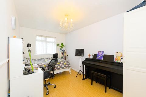 58 Tonstall Road, Epsom, KT19 9DP