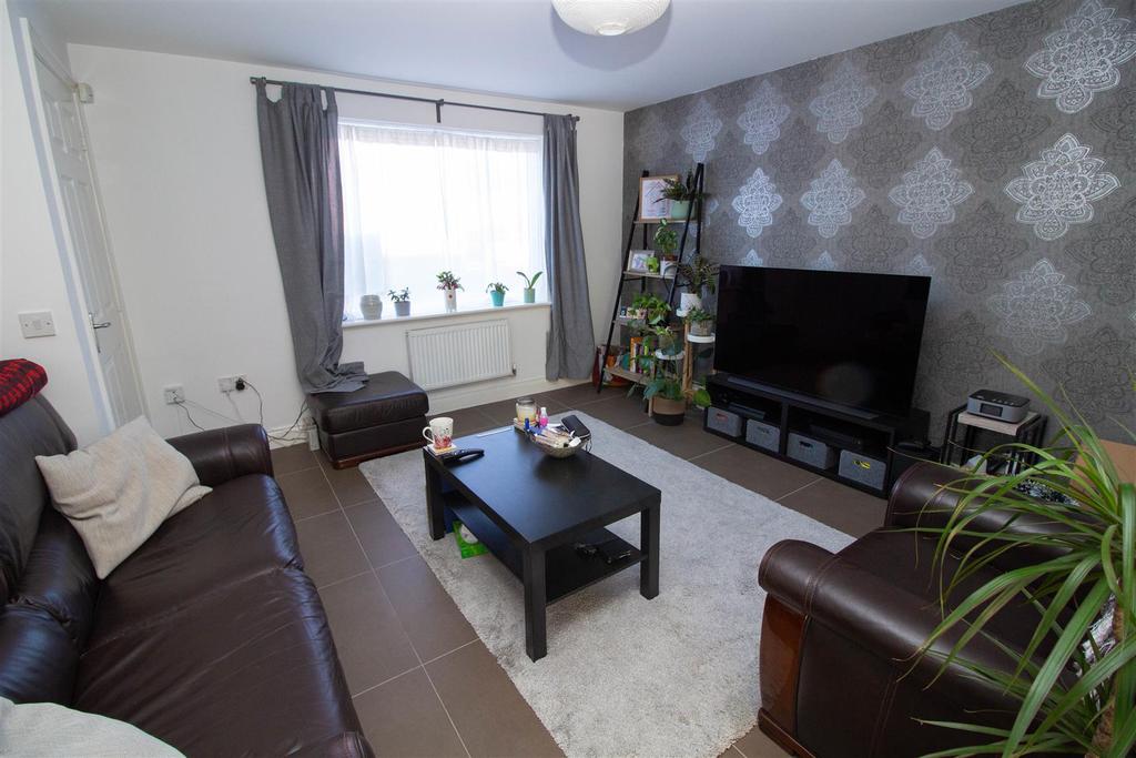 Beadnell Drive, Seaham 3 bed terraced house £660 pcm (£152 pw)