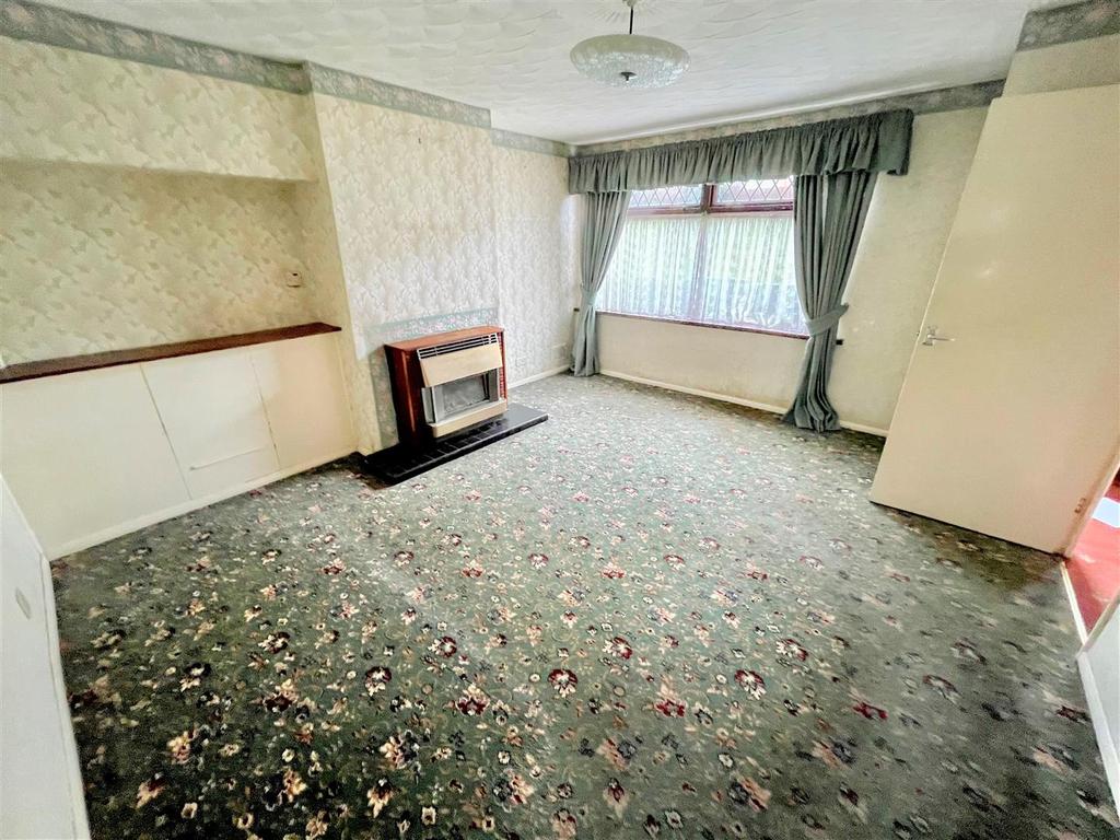 Lion Street, Swansea 3 bed property £94,999