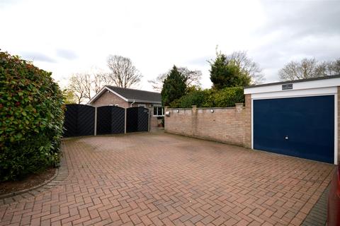 24 Gorsty Lane, Hereford, HR1 1UN