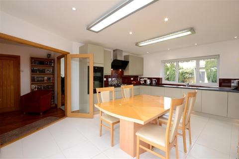 24 Gorsty Lane, Hereford, HR1 1UN