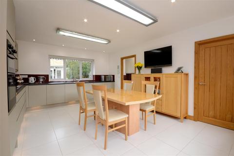 24 Gorsty Lane, Hereford, HR1 1UN