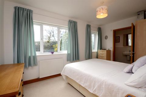 24 Gorsty Lane, Hereford, HR1 1UN