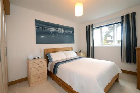 24 Gorsty Lane, Hereford, HR1 1UN