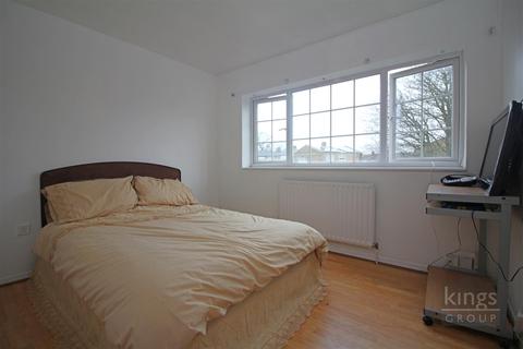 110 Longfield, Harlow, CM18 6LB