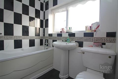 110 Longfield, Harlow, CM18 6LB