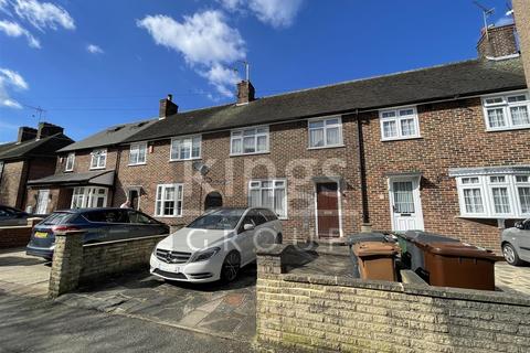 73 Chingdale Road, London, E4 6HZ