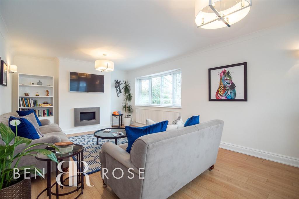 Meadowcroft, Euxton, Chorley 4 bed detached house £379,995