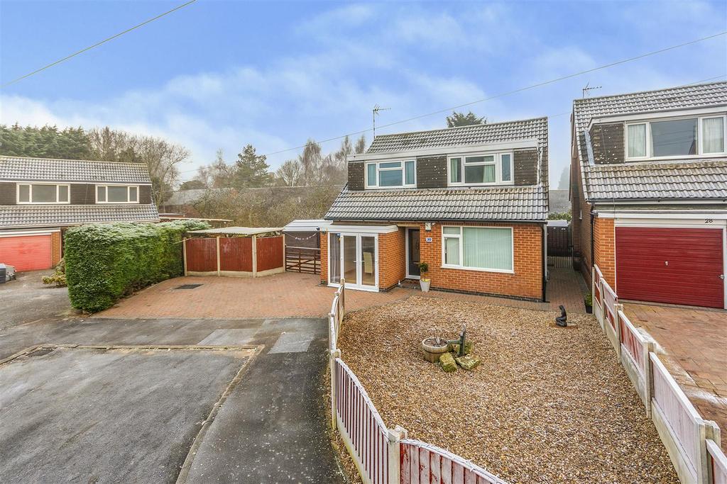 Hall Farm Close, Castle Donington 5 bed detached house £310,000