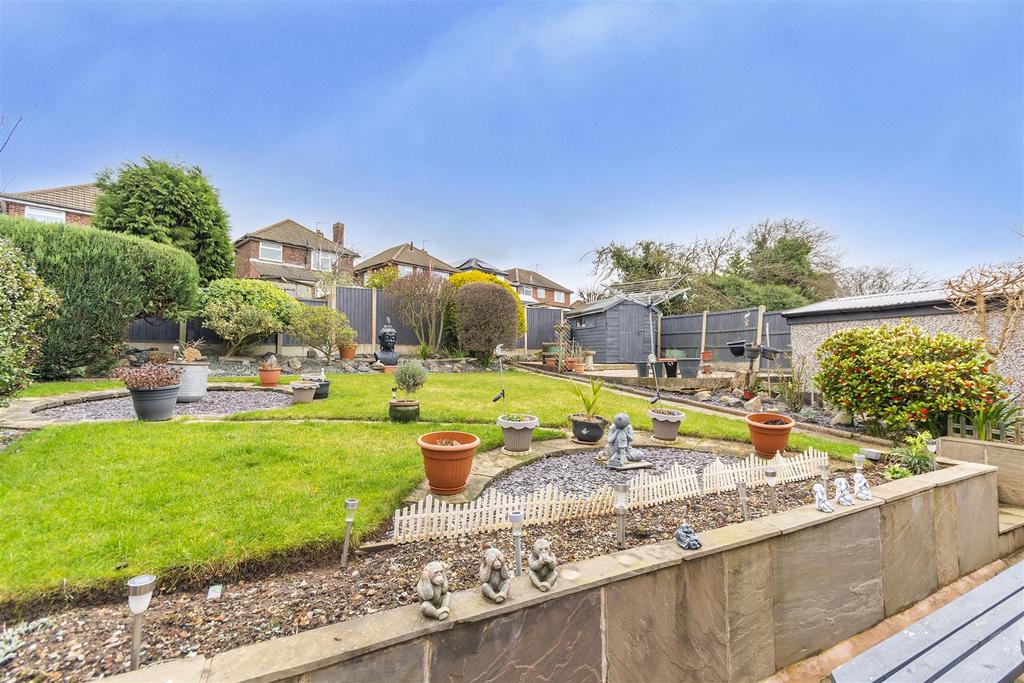 Seaburn Road, Toton 2 bed detached bungalow £300,000