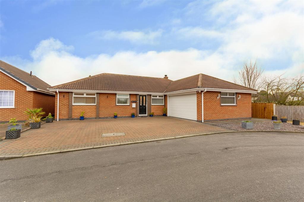 Heath Gardens, Breaston 3 bed detached bungalow £439,950