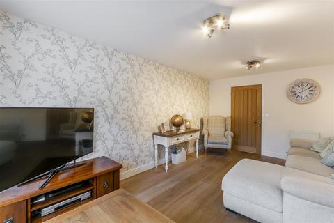 8 Lace Makers Close, Borrowash, Derby, DE72 3WR