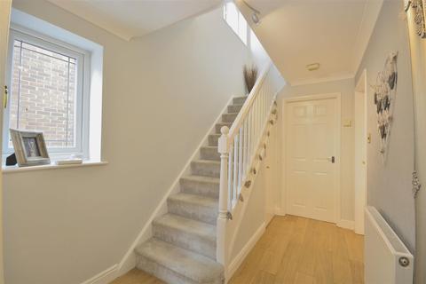 5 Ashview Close, Long Eaton, Nottingham, NG10 3QA