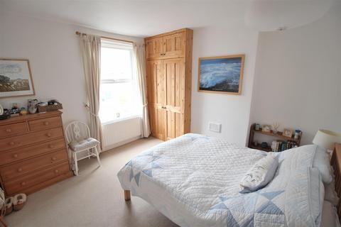 17 Victory Road, Beeston, Nottingham, NG9 1LH