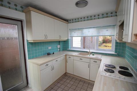13 Sandy Lane, Bramcote, Nottingham, NG9 3GT