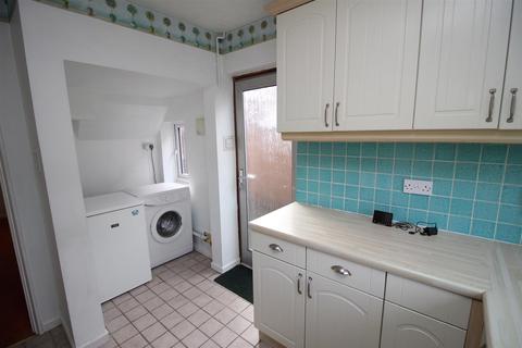 13 Sandy Lane, Bramcote, Nottingham, NG9 3GT