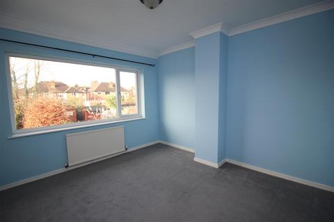 13 Sandy Lane, Bramcote, Nottingham, NG9 3GT