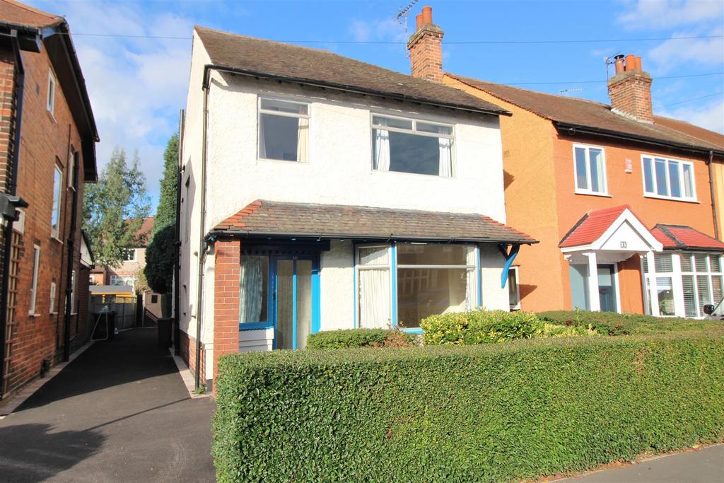 Sidney Road, Beeston, Nottingham 3 bed detached house £275,000