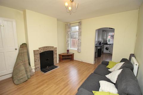 46 Abbey Road, Beeston, Nottingham, NG9 2QF