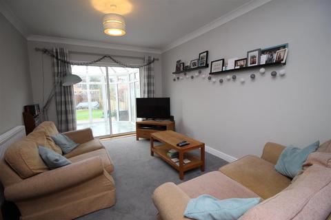 35 Beech Avenue, Beeston, Nottingham, NG9 1QH