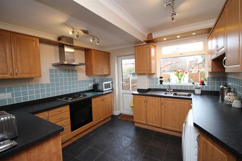 35 Beech Avenue, Beeston, Nottingham, NG9 1QH