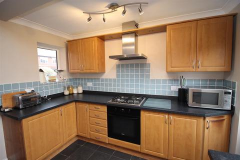 35 Beech Avenue, Beeston, Nottingham, NG9 1QH