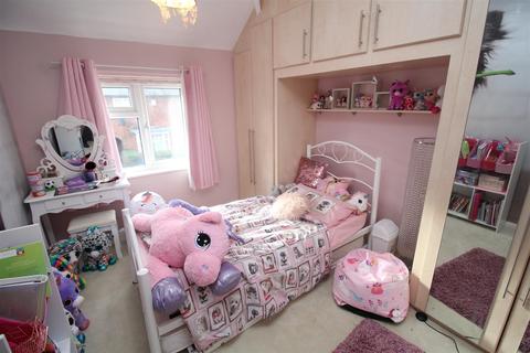 6 Vincent Avenue, Beeston, Nottingham, NG9 1GU