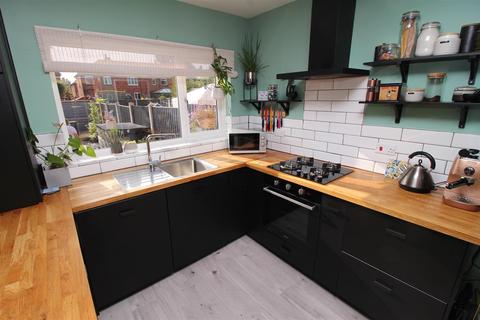 23 Victory Road, Beeston, Nottingham, NG9 1LH
