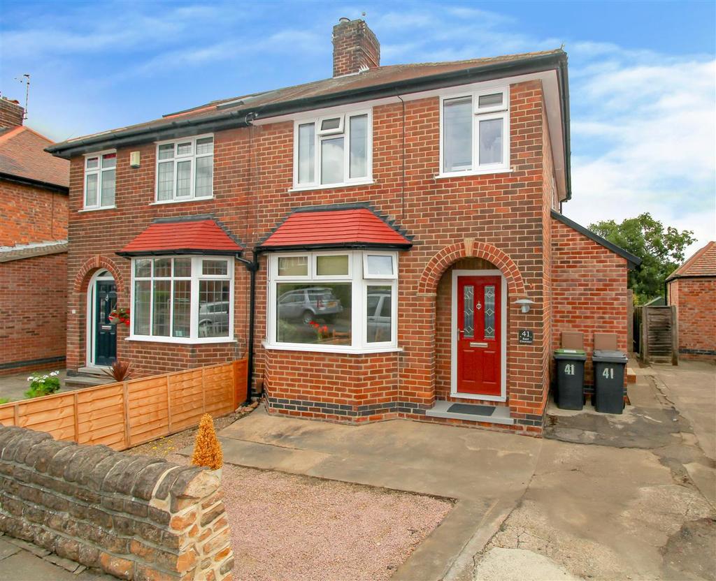 East Crescent, Beeston Rylands, Nottingham 3 bed semidetached house