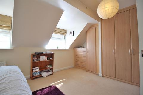 5 Alderman Close, Beeston, Nottingham, NG9 2RH