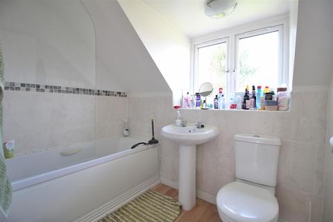5 Alderman Close, Beeston, Nottingham, NG9 2RH