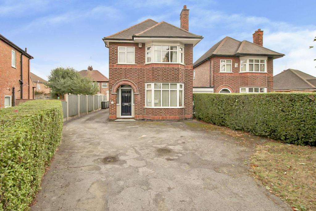 Bye Pass Road, Chilwell, Nottingham 3 bed detached house £284,000