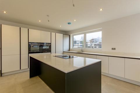 5 Baxter Green, Bramcote, Nottingham, NG9 3TB