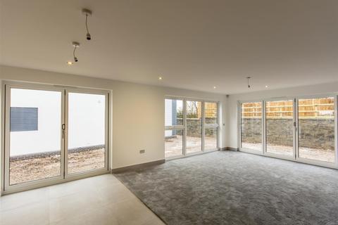 5 Baxter Green, Bramcote, Nottingham, NG9 3TB
