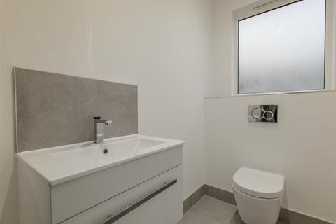 5 Baxter Green, Bramcote, Nottingham, NG9 3TB