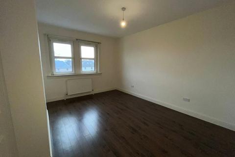 3 bedroom flat to rent, Boswall Terrace, Edinburgh, EH5 2EF