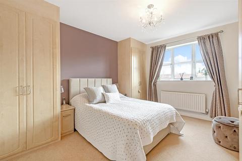 9 Bow Bridge View, Tadcaster, LS24 8JU