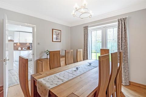 9 Bow Bridge View, Tadcaster, LS24 8JU