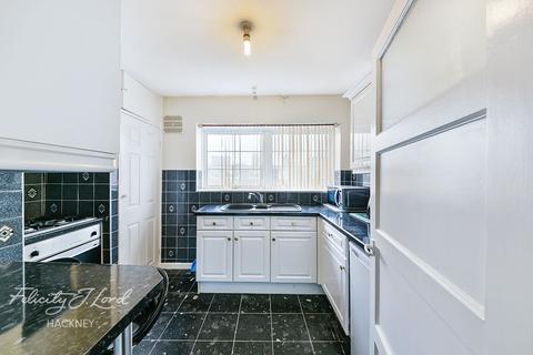21 Forest Grove, London, E8 3HX