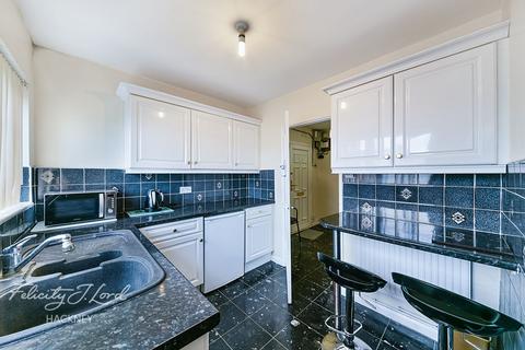 21 Forest Grove, London, E8 3HX