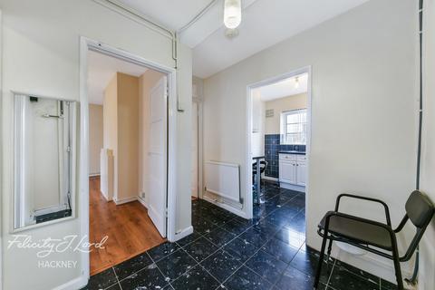 21 Forest Grove, London, E8 3HX